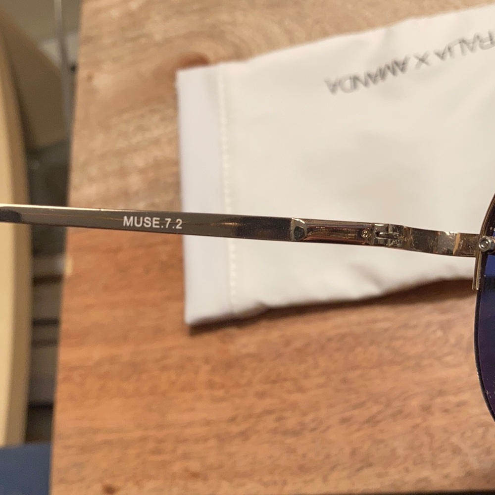 Quay Australia x Amanda sunglasses - Picture 5 of 6